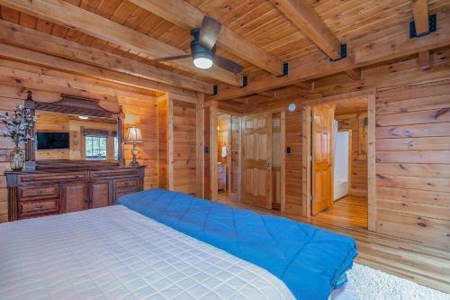 Palms To Pines Lodge