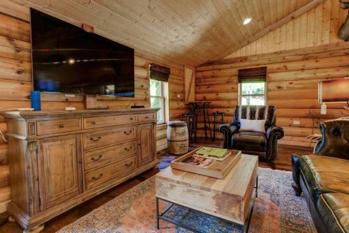 Mountain Laurel Oasis