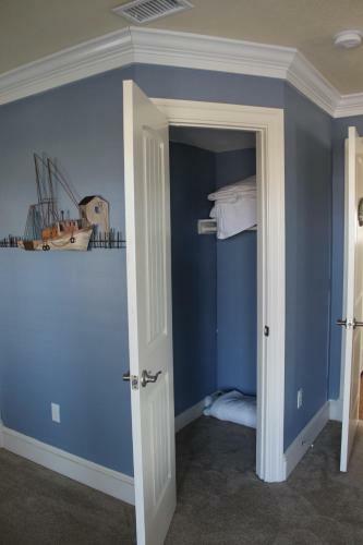 Pier House Bed & Breakfast