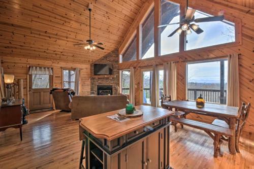 Murphy Cabin With Mountain Views And Fire Pits!