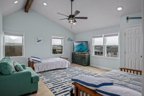 The Sea Shizzle Home