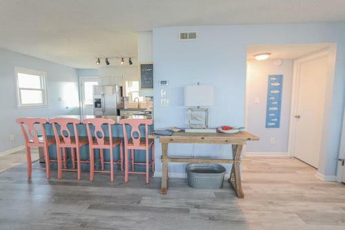 The Narwhal Nest Home