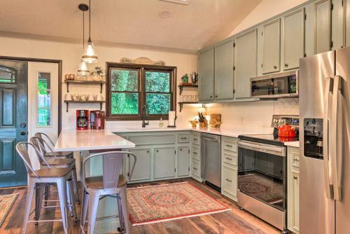 Pisgah Forest Shifting Gears House With Views!