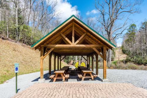Maple Cottage