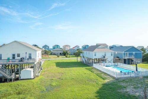 Oki's 4th Row Ocean View Home With Private Pool And Spa!