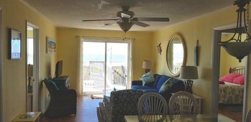 Blue Crab Cove