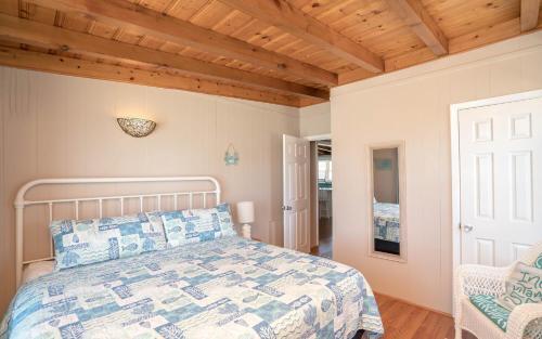 Oceanfront Family Fun Home And Dog Friendly!