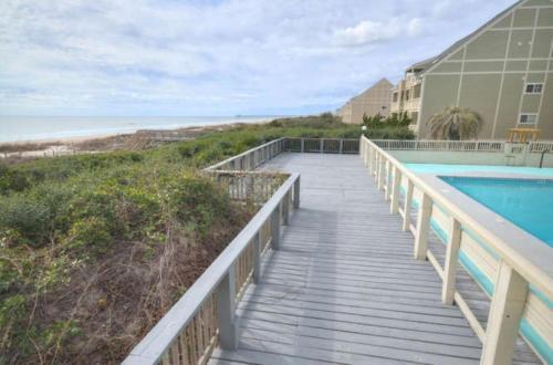 Oak Island Beach Villa 206