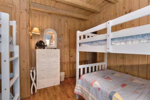 Holiday House