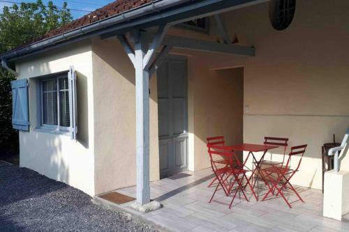 L'atelier � 100 M De Tarbes Sud