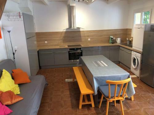 Maison Vacances � La Madrague Saint Cyr Sur Mer