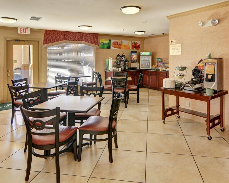 Hotel Quality Inn Marshall