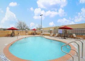 Hotel Comfort Suites Katy
