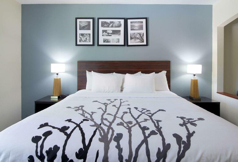 Hotel Sleep Inn And Suites Chesapeake - Portsmouth