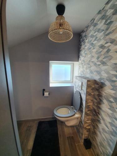 Maison Bretonne � La Campagne, Proche Quimper