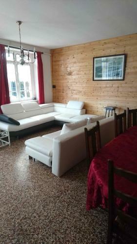 G�te Des Bords de Rance
