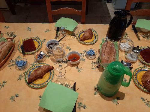 Bed & Breakfast Chambres D?h�tes Lou Jassou