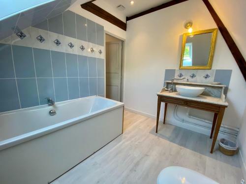 Hostal Manoir de L'oiseli�re
