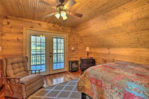 Sparta Cabin With Panoramic View, Wood Interior