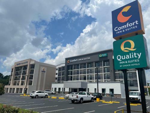 Hotel Quality Inn & Suites