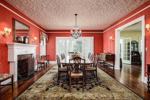 Hostal Knollwood Manor