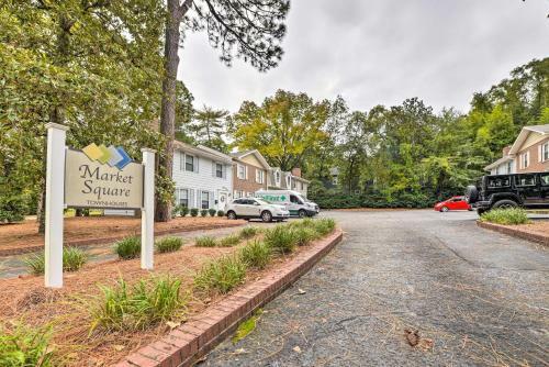 Charming Southern Pines Abode - Walk To Dtwn!