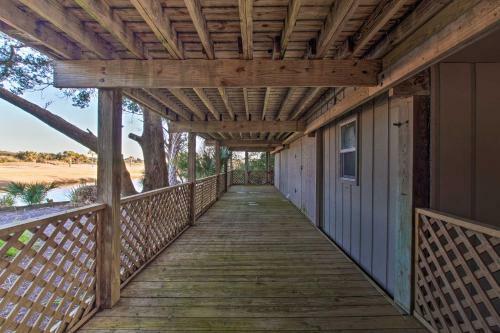Island House Fire Pit, Golf Carts And 3 Decks!