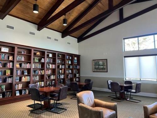 Apartamento Holden Hideaway Condo