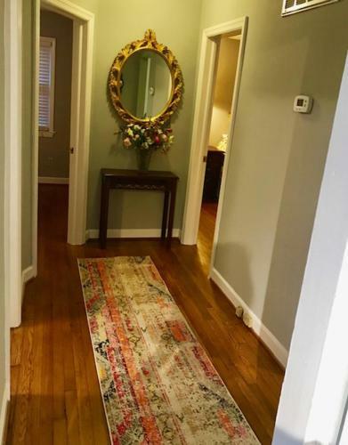 Apartamento Quaint Condo Near Downtown