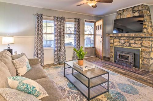 Lovely Swannanoa Abode With Black Mountain View