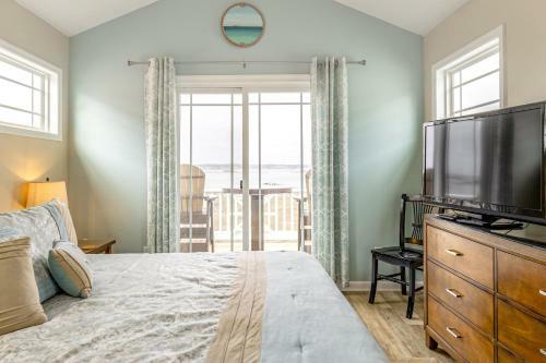 The Salty, Sandy, Happy House