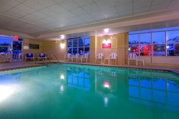 Posada Country Inn & Suites Petersburg