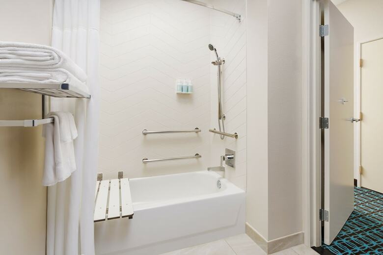 Hotel Fairfield Inn And Suites By Marriott Houston The Woodlands