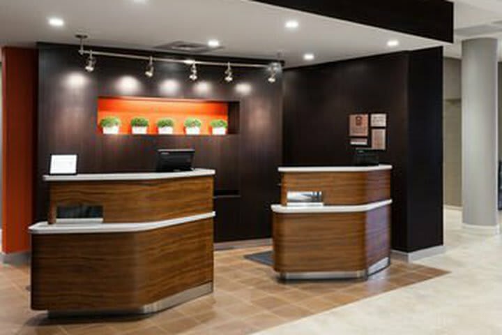 Hotel Courtyard By Marriott Houston North/shenandoah