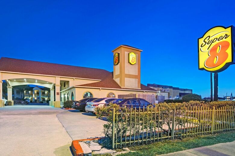 Motel Super 8 Houston Hobby Airport South