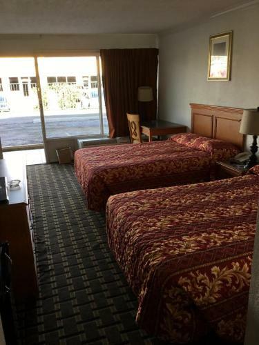 Hotel Houston Inn And Suites