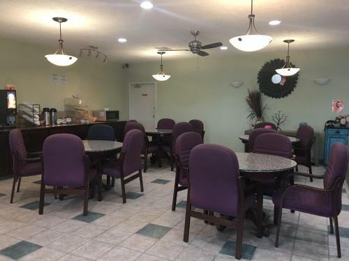 Hotel Houston Inn And Suites