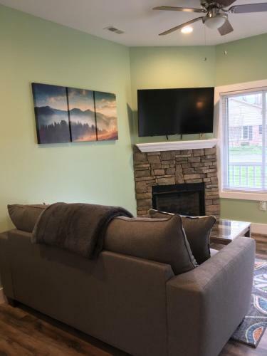 Brookside Cottages