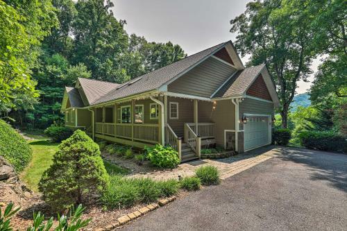Spacious Home Less Than 8 Mi To Main Street And Hikes