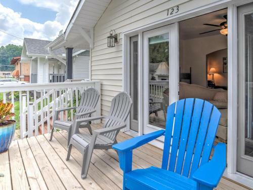123 Great Location. Beautiful. Spacious And Cozy. Full Kitchen/grill. Love!