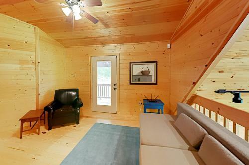 Libby's Cabin In The Clouds