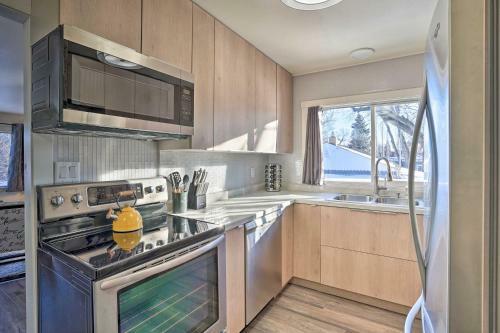 Welcoming Bismarck Apartment In Heart Of Town