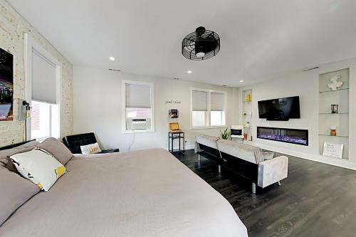 Apartamento Riverfront Condo