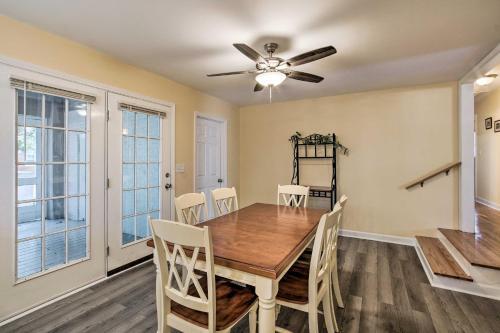 Apache Trail Home Near Masonboro Island!
