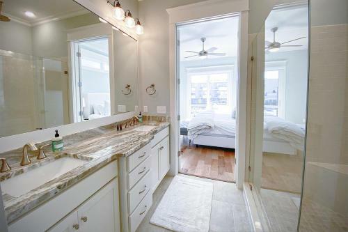 Beach Happy By Sea Scape Properties