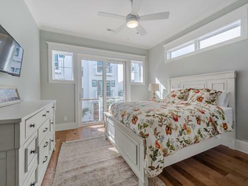 15 Steps From Beach Access! Brand New Duplex