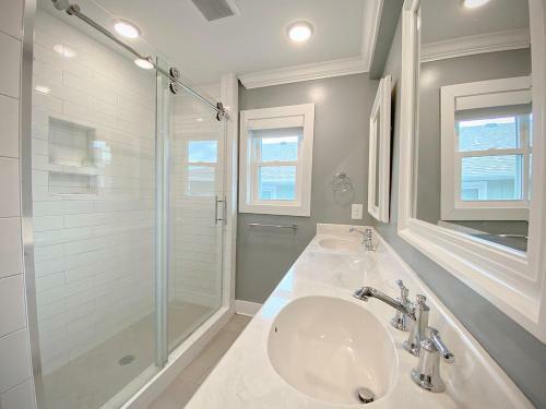 Bare Feet Retreat By Sea Scape Properties