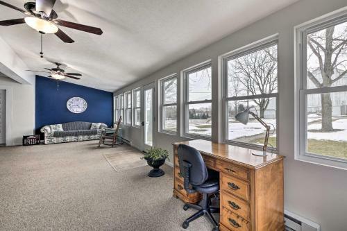 Inviting Ashland Farmhouse 7 Mi To Downtown!