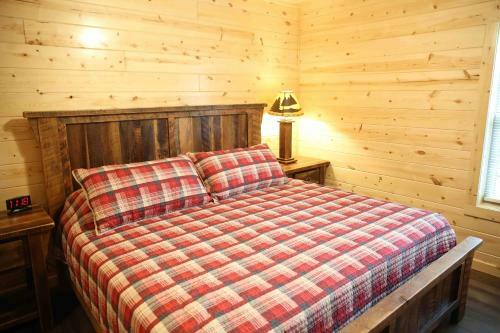 Hotel Blessing Lodge By Amish Country Lodging