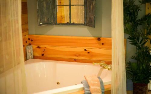 Hotel Blessing Lodge By Amish Country Lodging